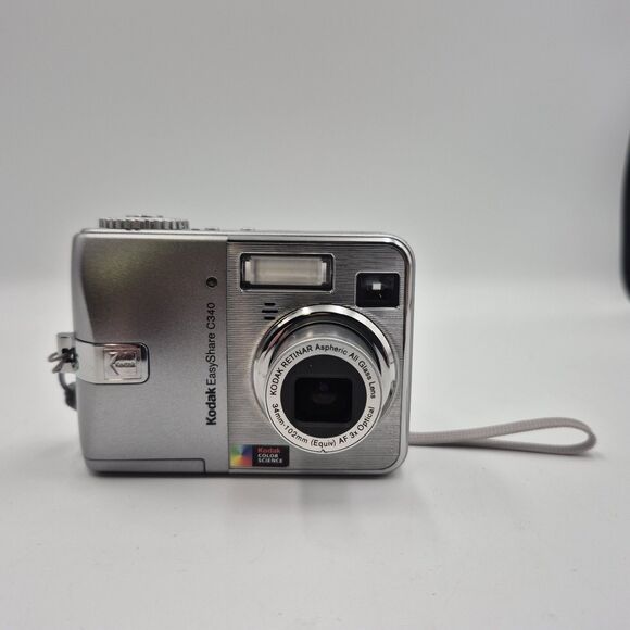 Kodak Easy Share C340 Digital Camera - Picture 2 of 9